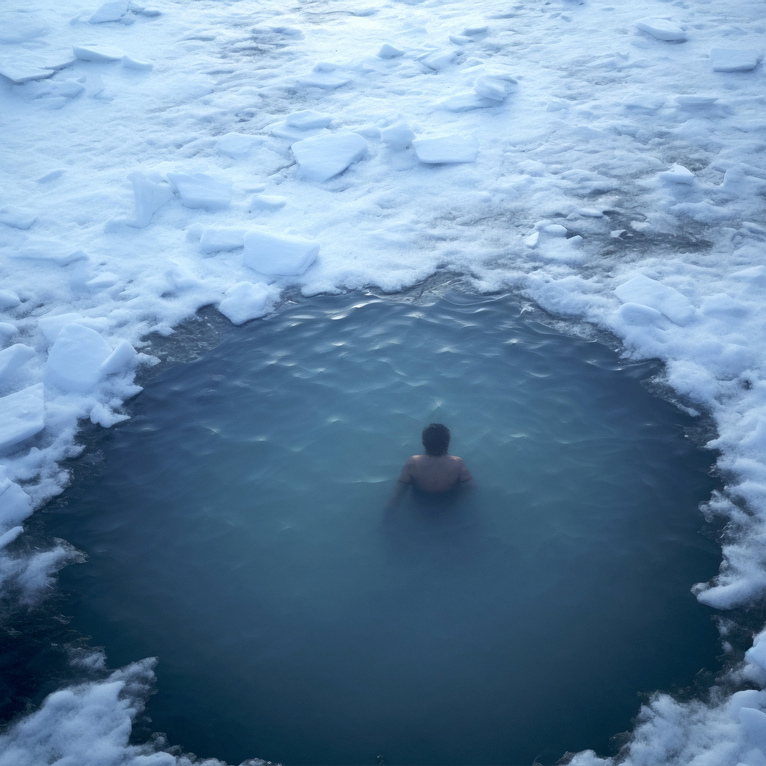 The Science Behind Cold Plunge Recovery: What Happens to Your Body in the First 60 Seconds