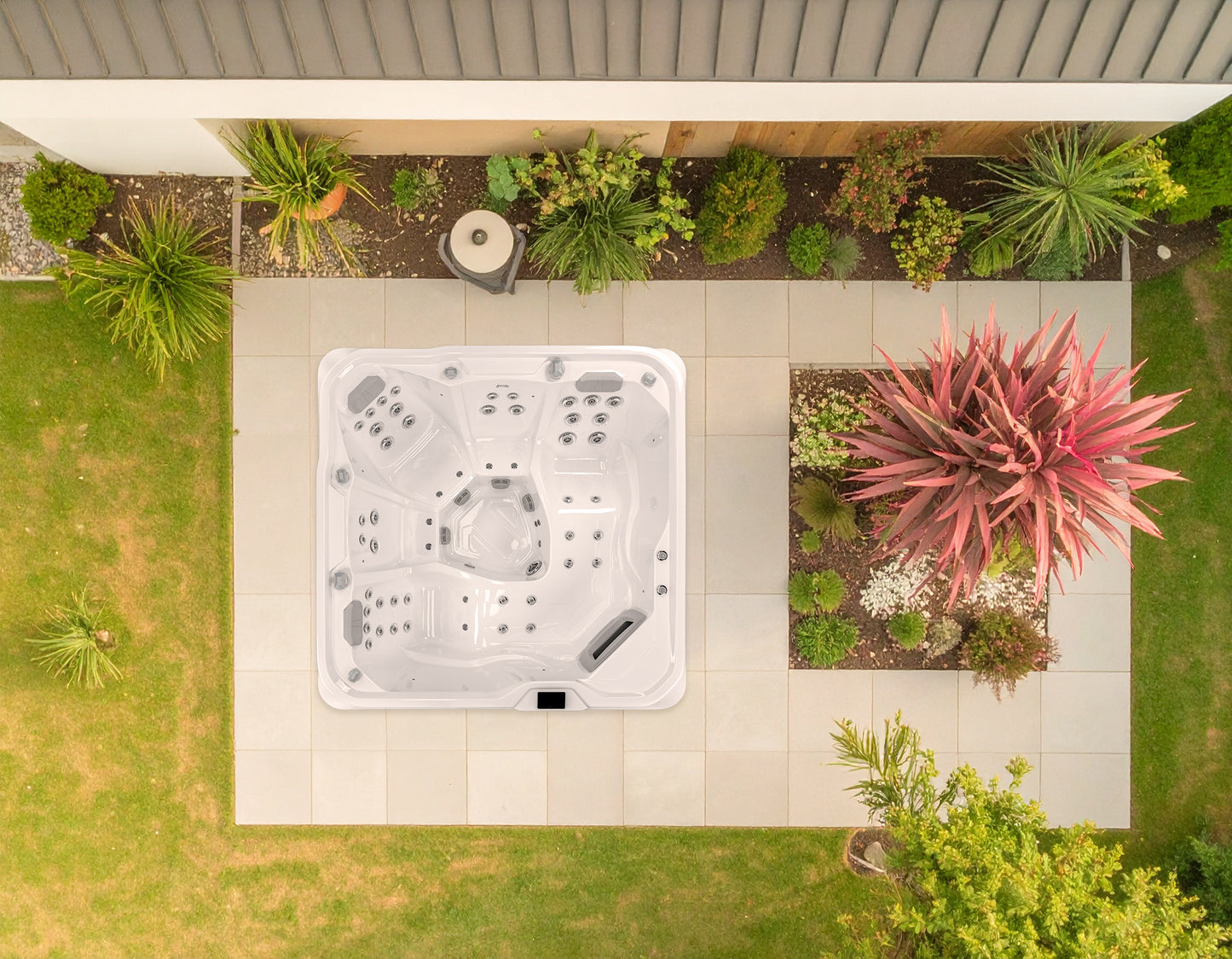 EQ570 Pro Advanced Hydrotherapy System - Hot Tub